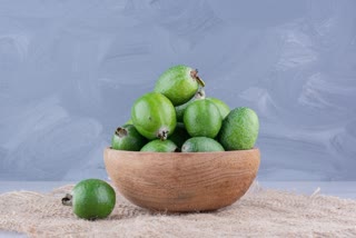 GUAVA FOR DIABETES  പേരക്കയുടെ ആരോഗ്യ ഗുണങ്ങൾ  GUAVA HEALTH BENEFITS  SURPRISING BENEFITS OF GUAVA