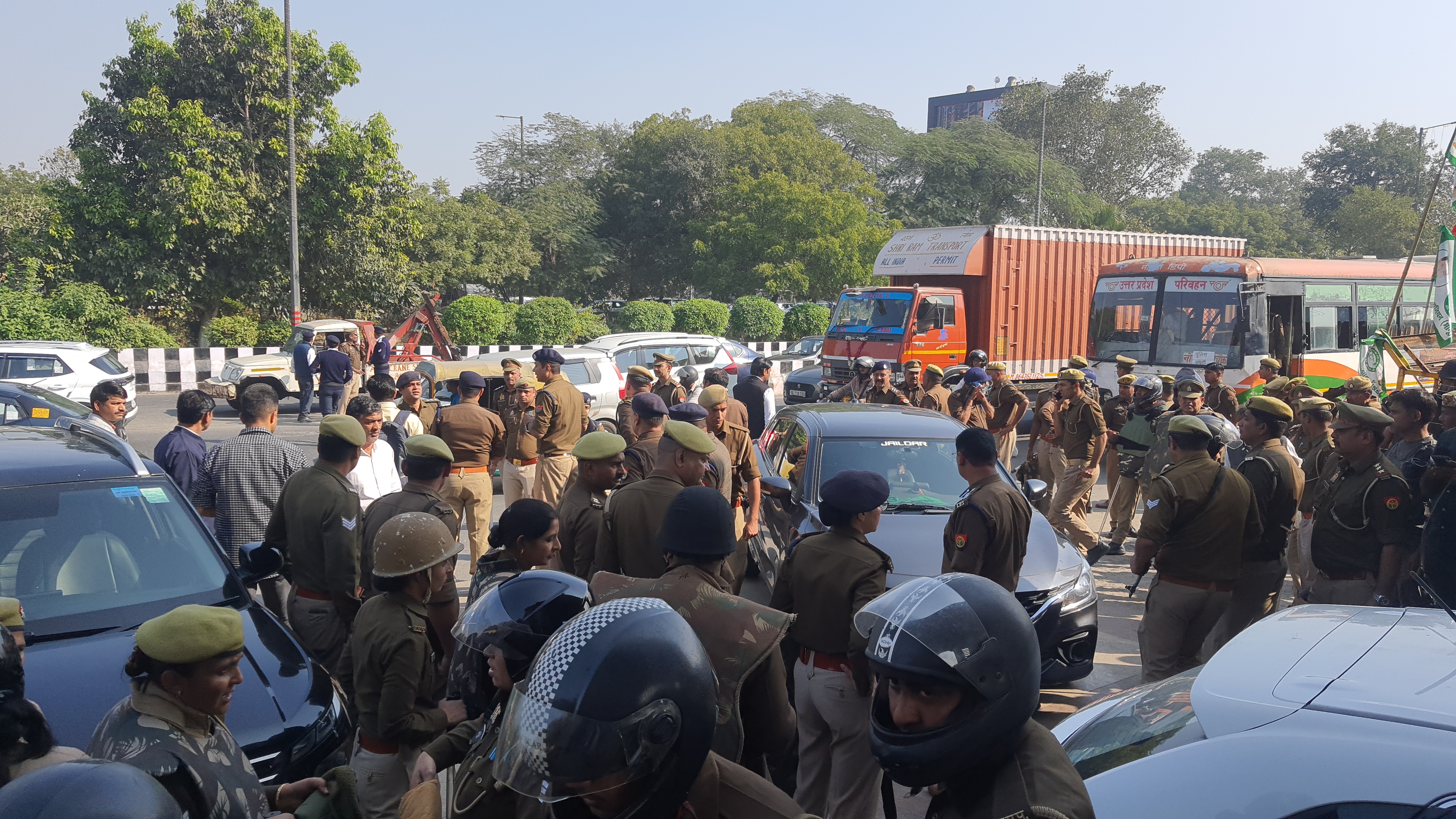 Many Farmers Arrested During Protest At Dalit Prerna Sthal In Noida