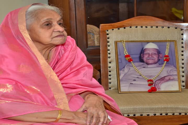 former president dr shankar dayal shramas wife became the oldest covid surviver