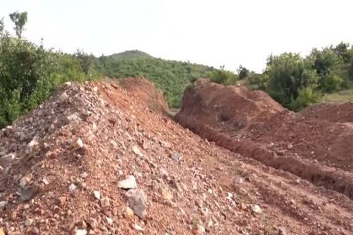 To resolve water crisis, MP village women cut hill to make way for water into pond