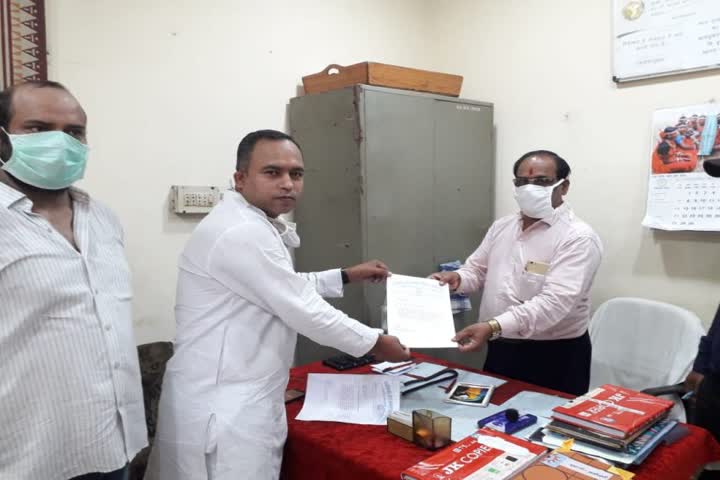 Chhattisgarh Service Welfare Council submitted memorandum