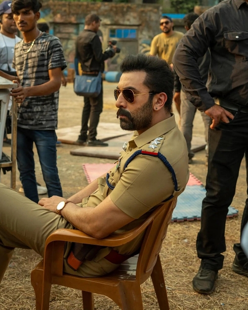 Ranbir in police uniform