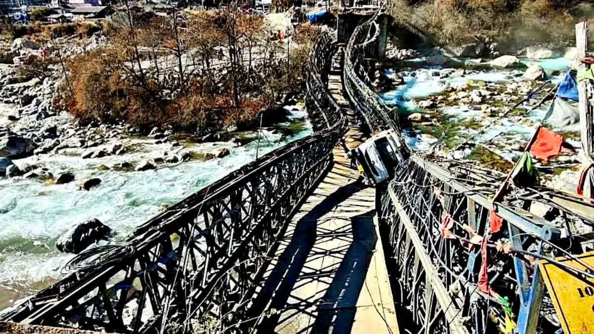 Bailey bridge collapses