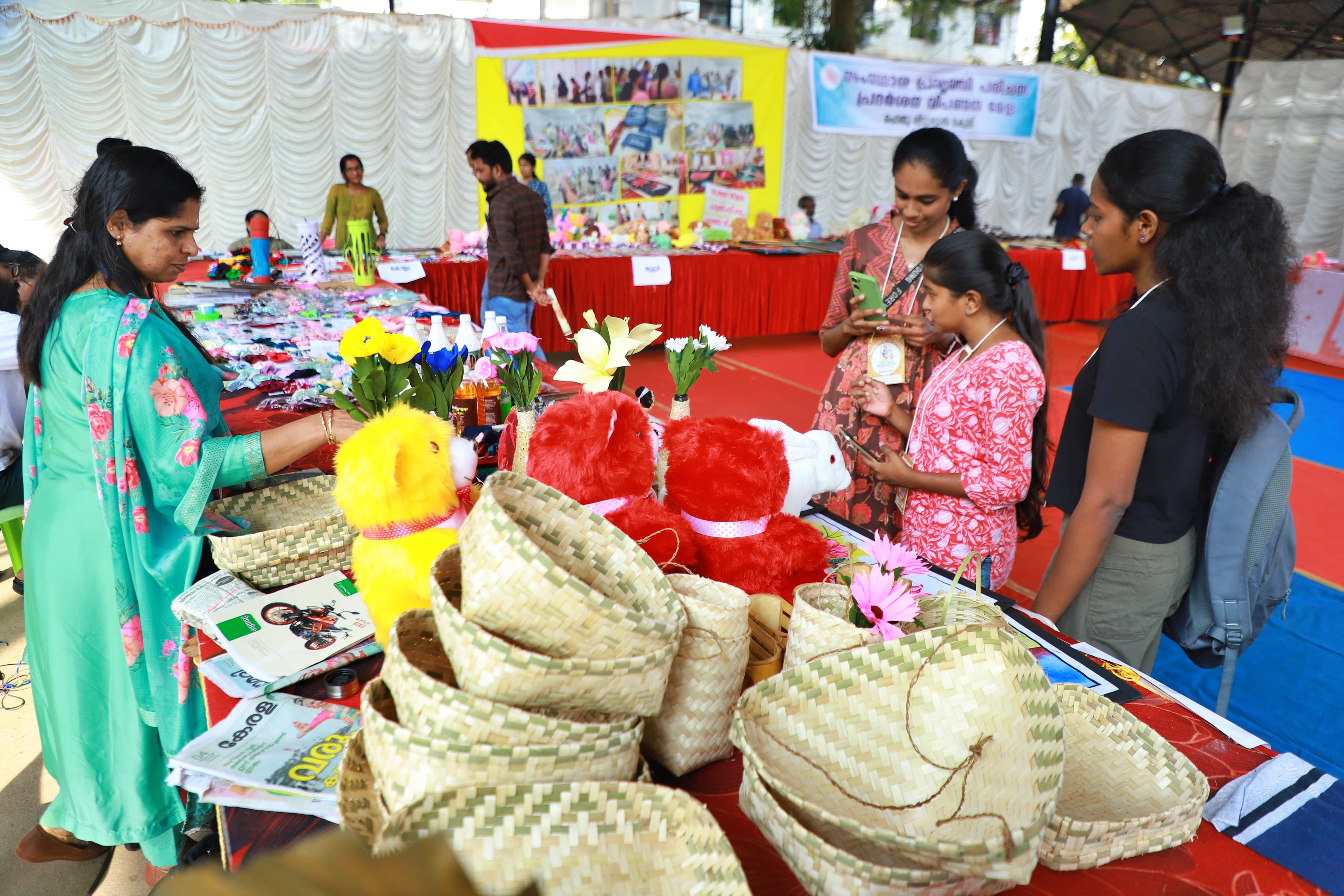 വിദ്യാര്‍ഥി വിപണന മേള കലോത്സവം  സംസ്ഥാന സ്‌കൂള്‍ കലോത്സവം  KERALA SCHOOL KALOLSAVAM 2025  FAIR AT SCHOOL KALOLSAVAM 2025  KALOLSAVAM 2025