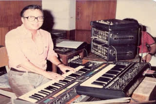 Though Rahul Dev Burman's musical genius is widely celebrated, many are unaware of his brief stint in acting. Burman didn't just work behind the scenes; he was also in front of the camera, appearing in two films before he became the Pancham Da, one of the most revered music composers of his times.