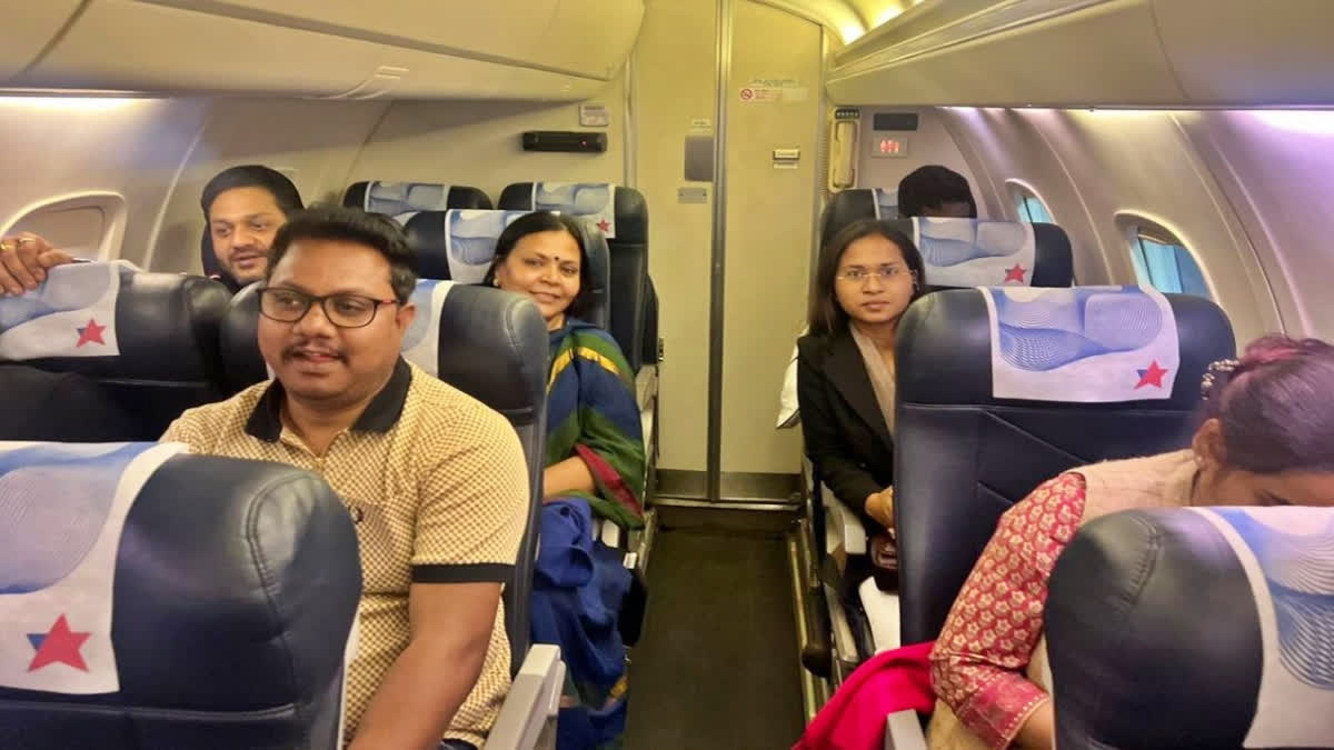 The MLAs of the ruling JMM-led alliance in Jharkhand, who stayed at a resort here for the past three days, left for Ranchi on Sunday, a day ahead of the trust vote in the Assembly.