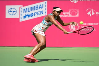 India's Shrivalli Bhamidipaty in action during L&T Mumbai Open on Sunday at the Cricket Club of India in Mumbai (Source ETV Bharat)