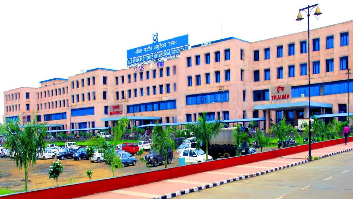 MP BIGGEST TRAUMA CENTER IN BHOPAL