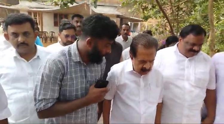 POLITICAL MEETINGS OF CHENNITHALA  RAMESH CHENNITHALA  RAMESH CHENNITHALA POLITICAL CAREER  രമേശ് ചെന്നിത്തല വയനാട്ടില്‍