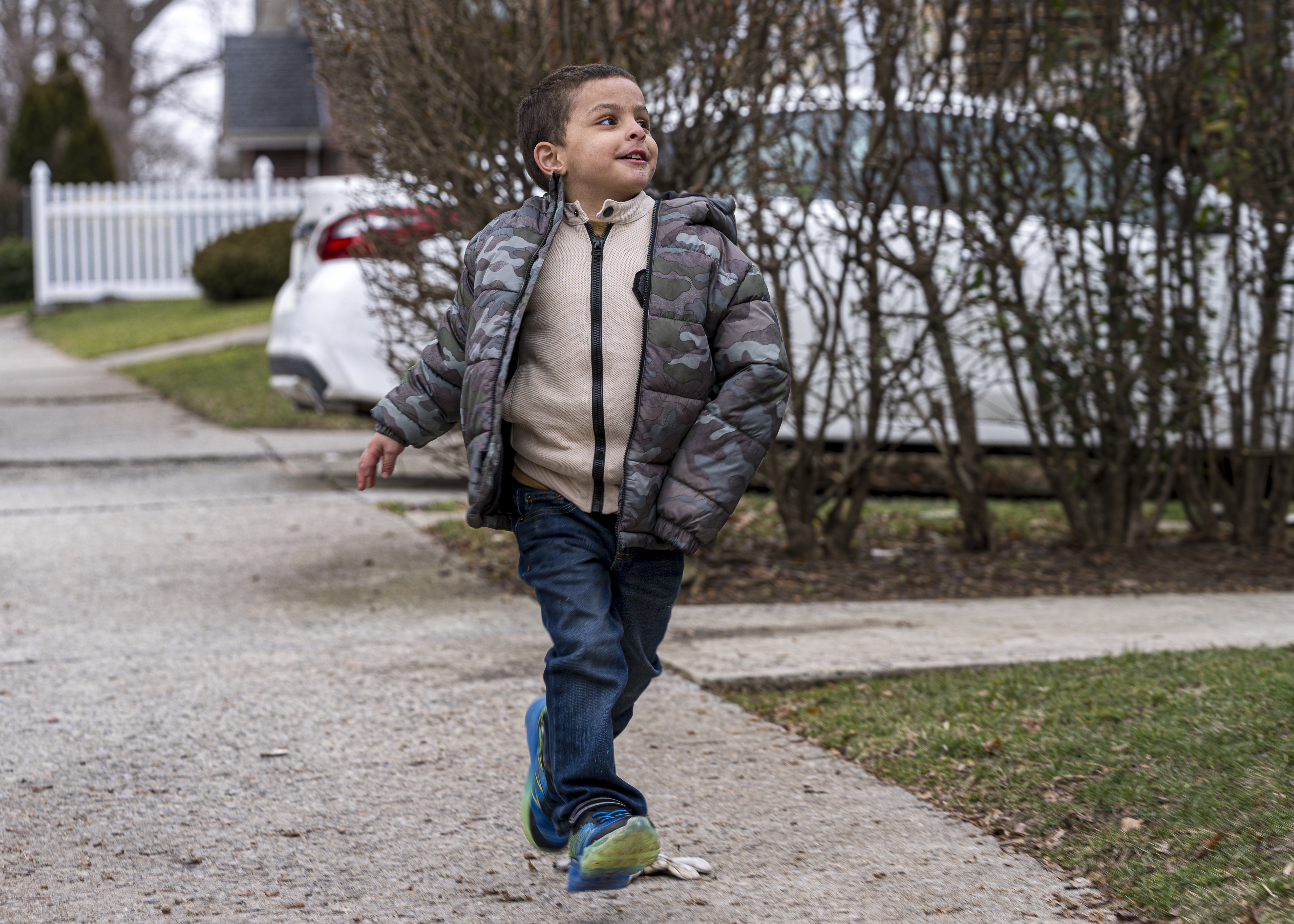 Omar Abu Kuwaik is far from his home in Gaza. The 4-year-old’s parents and sister were killed by an Israeli airstrike, when he lost part of his arm. He is one of the lucky ones.