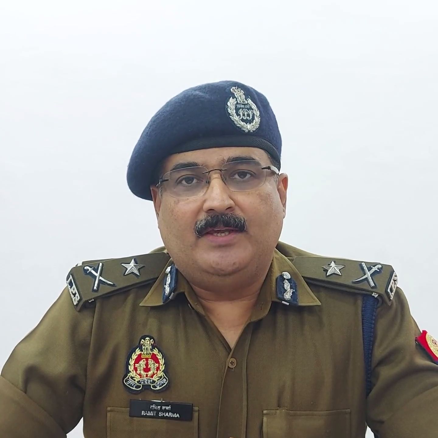 पुलिस आयुक्त रमित शर्मा.