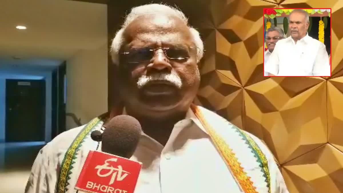 நெல்லை காங்கிரஸ் வேட்பாளர் ராபர்ட் புரூஸ்