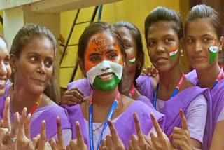 Tirunelveli Rani Anna college students election awareness