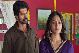 Family Star Advance Booking: Vijay Deverakonda-Mrunal's Film Faces Uphill Battle at Box Office