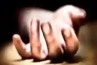 Boy commits suicide For Mobile