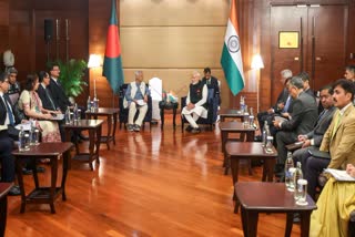 MODI MEETS YUNUS