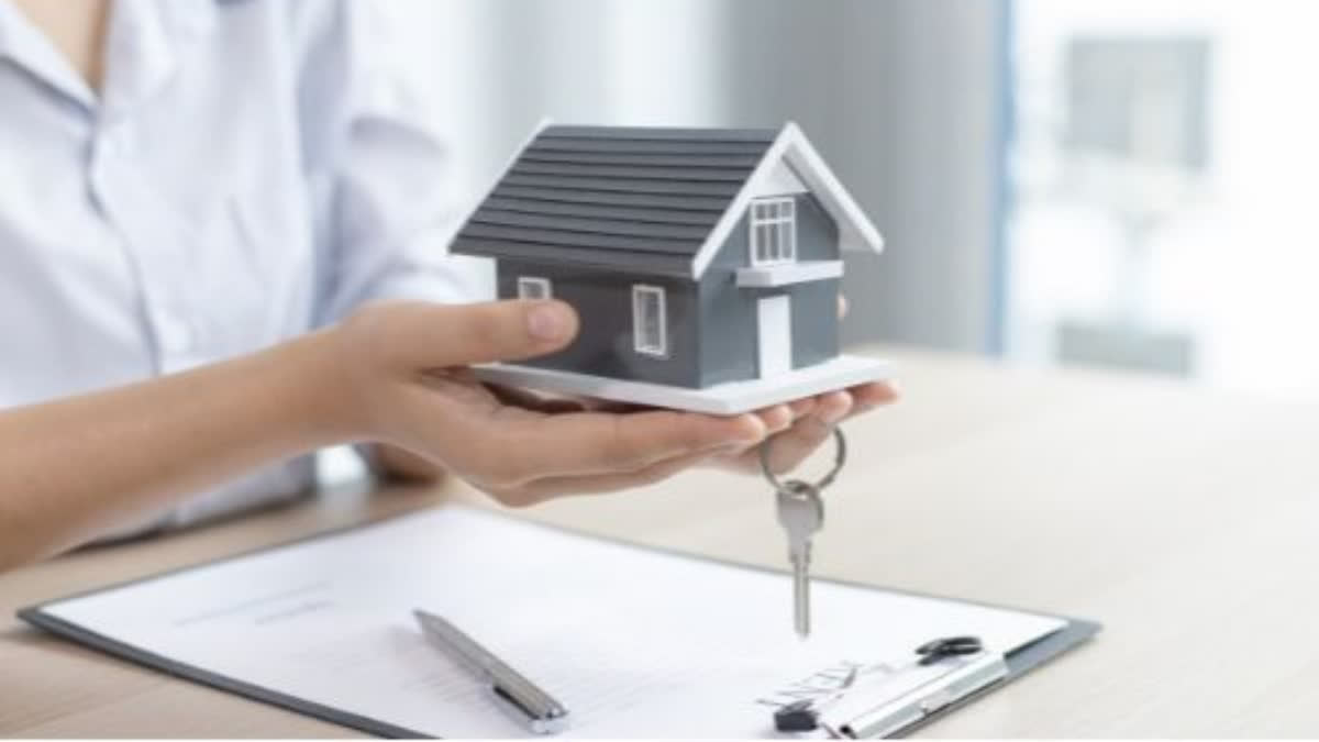 buying-a-house-with-loan-things-to-consider-before-taking-home-loan