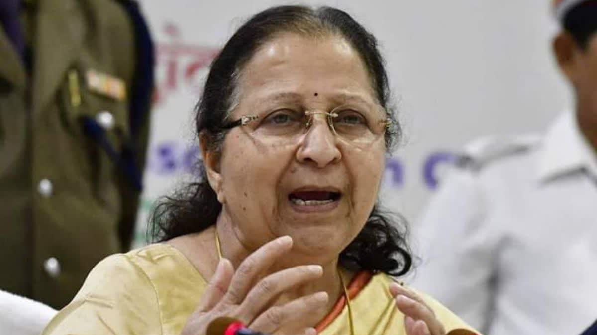 Sumitra Mahajan mirror to BJP