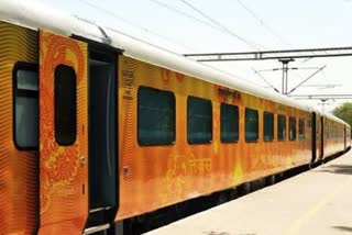 PRIVATE TRAIN KERALA  GOA MUMBAI AYODHYA TRAIN PACKAGE  ആദ്യ സ്വകാര്യ ട്രെയിന്‍ കേരളം  ടൂര്‍ പാക്കേജ് ട്രെയിന്‍ കേരളം