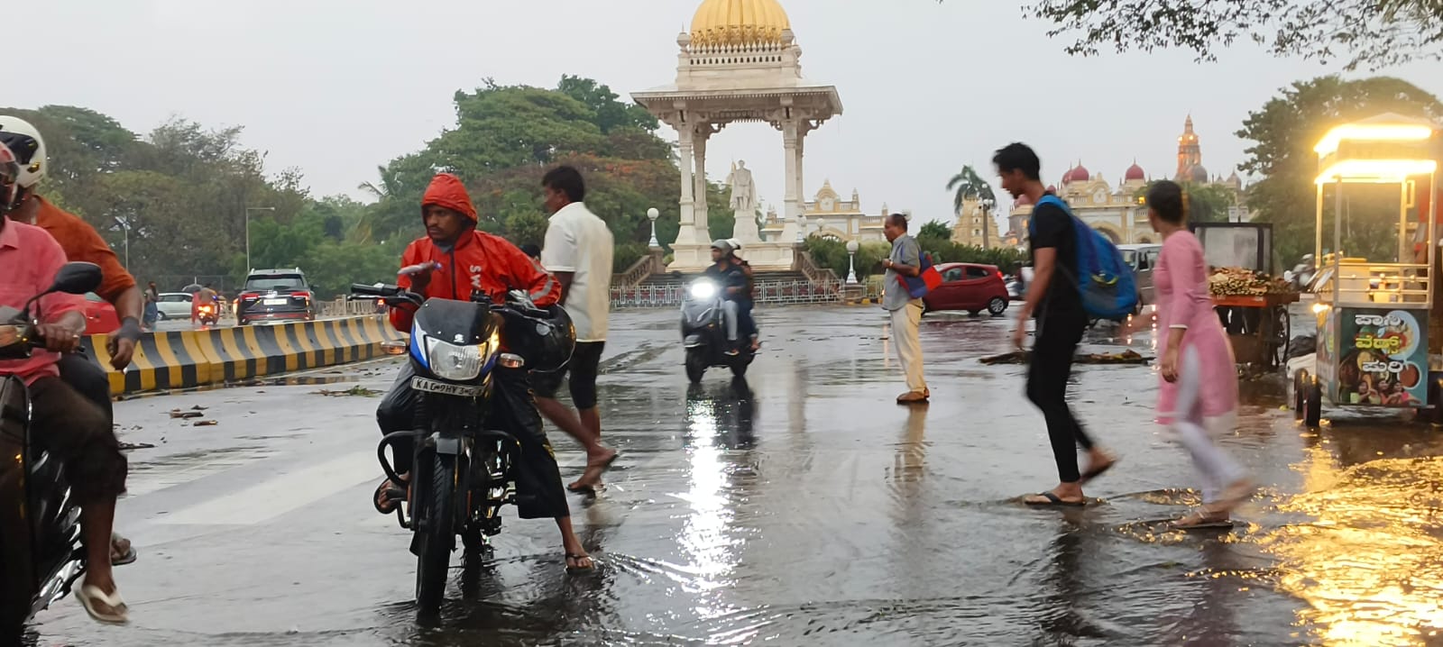 Thunderstorms  Heavy rain Mysore Kodagu  Mysuru