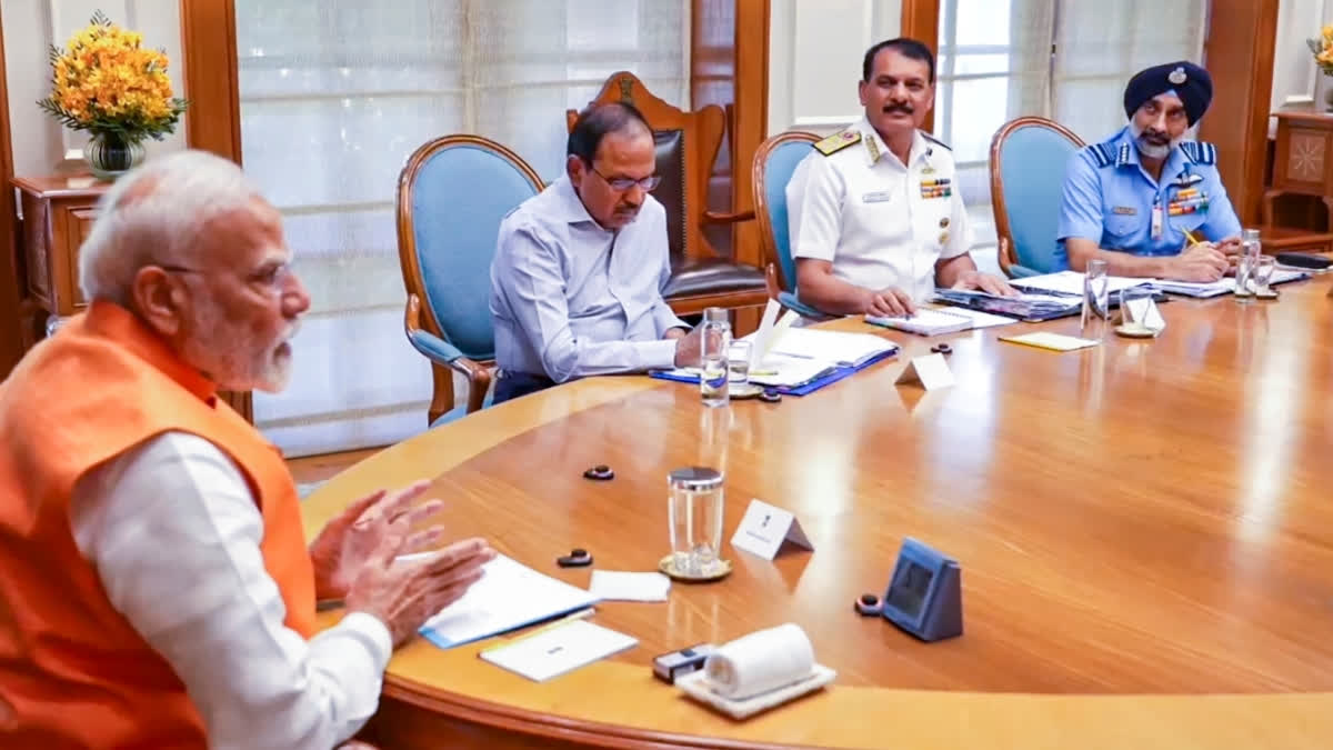 Amid India-Pakistan Tensions, IAF Chief Meets PM Modi Day After Navy Chief's  Meeting