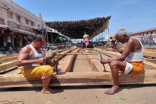 ଆଗେଇ ଚାଲିଚି ମହାପ୍ରଭୂଙ୍କ ରଥ ନିର୍ମାଣ କାର୍ଯ୍ୟ