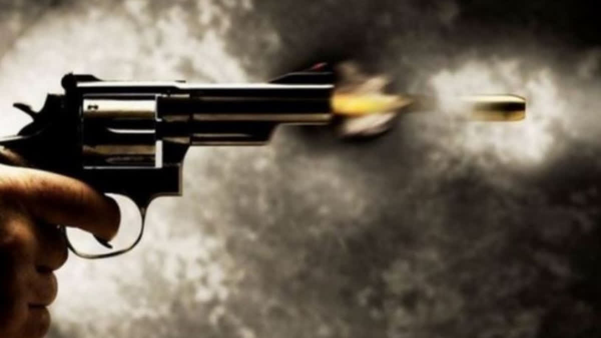 Man shot, robbed of Rs. 1 lakh in Delhi's Subhash Place