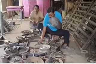 making of Wall Clock from Scrap Metal in cuttack