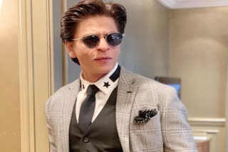 SRK Met An Accident