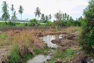 Excavation of the Aqua Pond