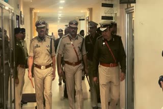 Gujarat DGP : ડીજીપી વિકાસ સહાયનો આદેશ, વિસ્તારમાં જિલ્લા પોલીસ વડાએ 4 દિવસ રોકાઇને કરવાનું આ કામ