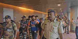 Indian cricket team arrives at Mumbai airport