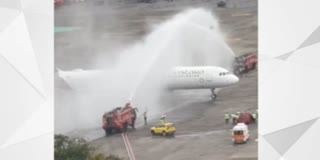Victorious Team India Receives Water Salute By Mumbai Fire Brigade