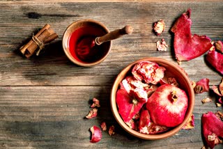 BENEFITS OF POMEGRANATE PEELS ACCORDING TO AYURVEDA FOR HEALTH BEAUTY