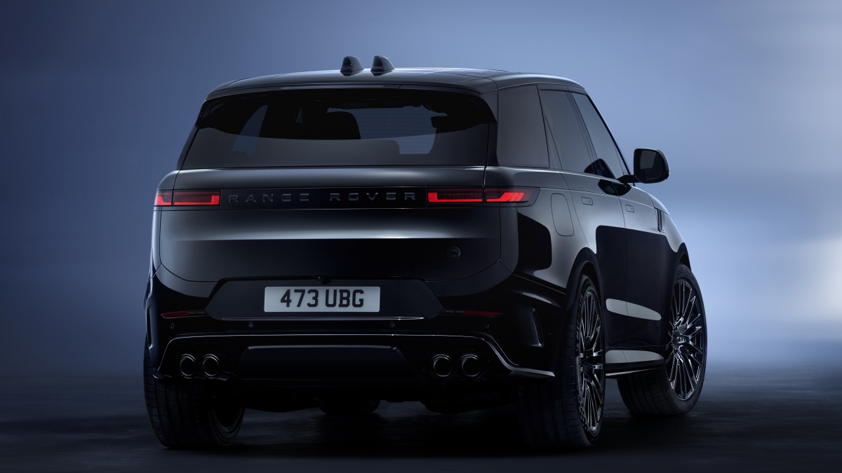 Range Rover Sport SV Black Edition