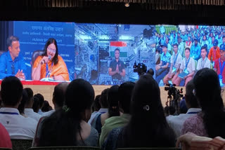 Shubhanshu Shukla Interacting with school students