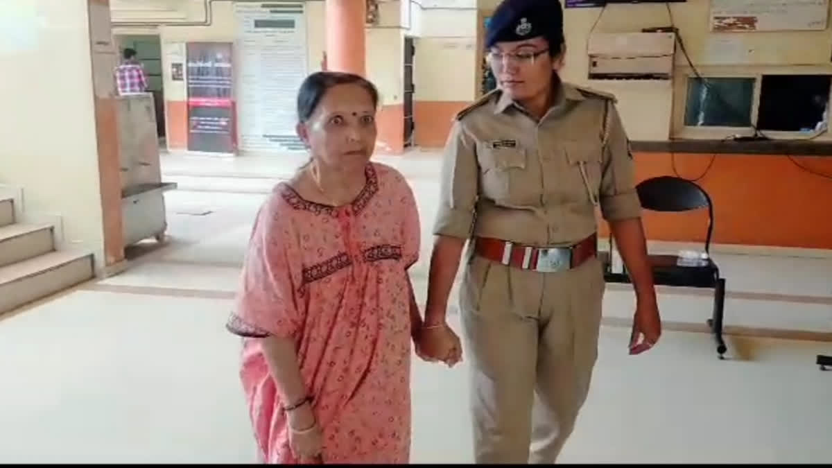 The high-profile woman lawyer, Geetaben Patel was arrested on Thursday by the Satellite Police Station in Ahmedabad on charges of performing a multi-crore land swindle through the manipulation of signatures