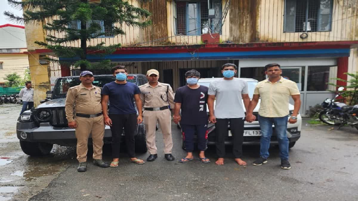 Dehradun Petrol Pump Fight