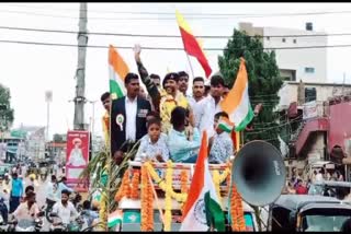 retired soldier gets grand welcome in Yadgir