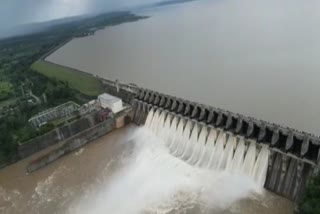 15 gates of bargi dam were opened