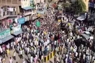 stone pelting in chittoor