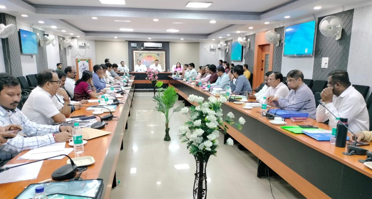 Minister Pradip Kumar Amat hold meeting