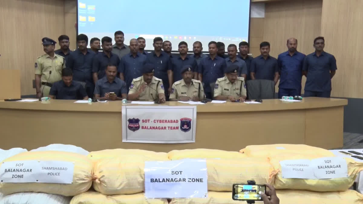 The police seized a large quantity of ganja on the outer ring road at Golconda in the city.