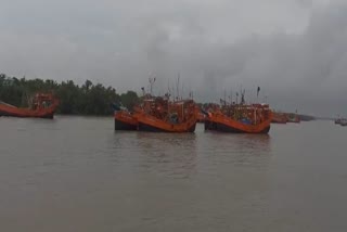 Trawler Capsizes