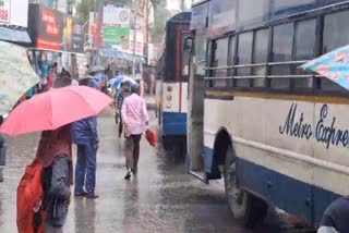 حیدرآباد میں دھواں دھار بارش کا سلسلہ جاری _ غیر ضروری گھر سے باہر نہ نکلنے کا مشورہ
