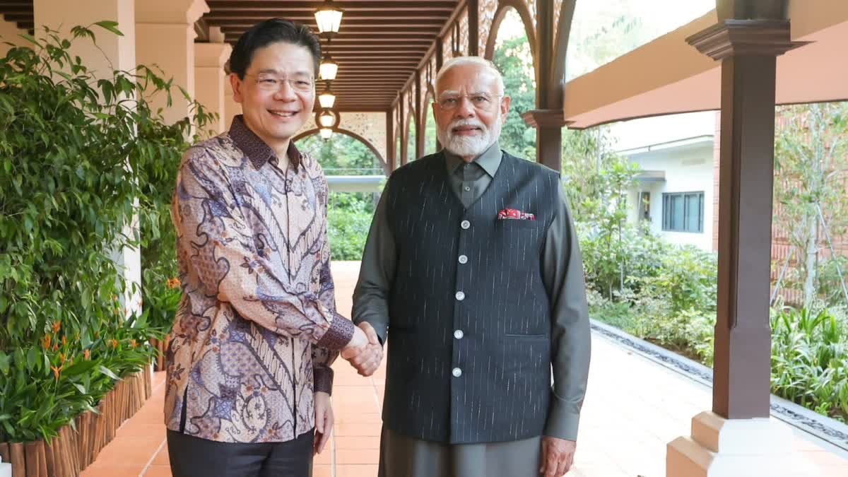 PM Modi Singapore Visit Updates