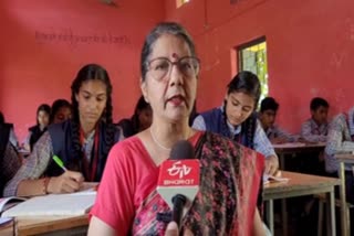 Mandsaur Teacher Sunita Godha