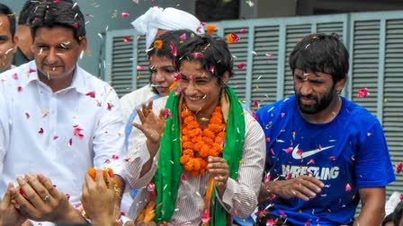 Vinesh Phogat and Bajrang Punia may contest election on Congress ticket in Haryana