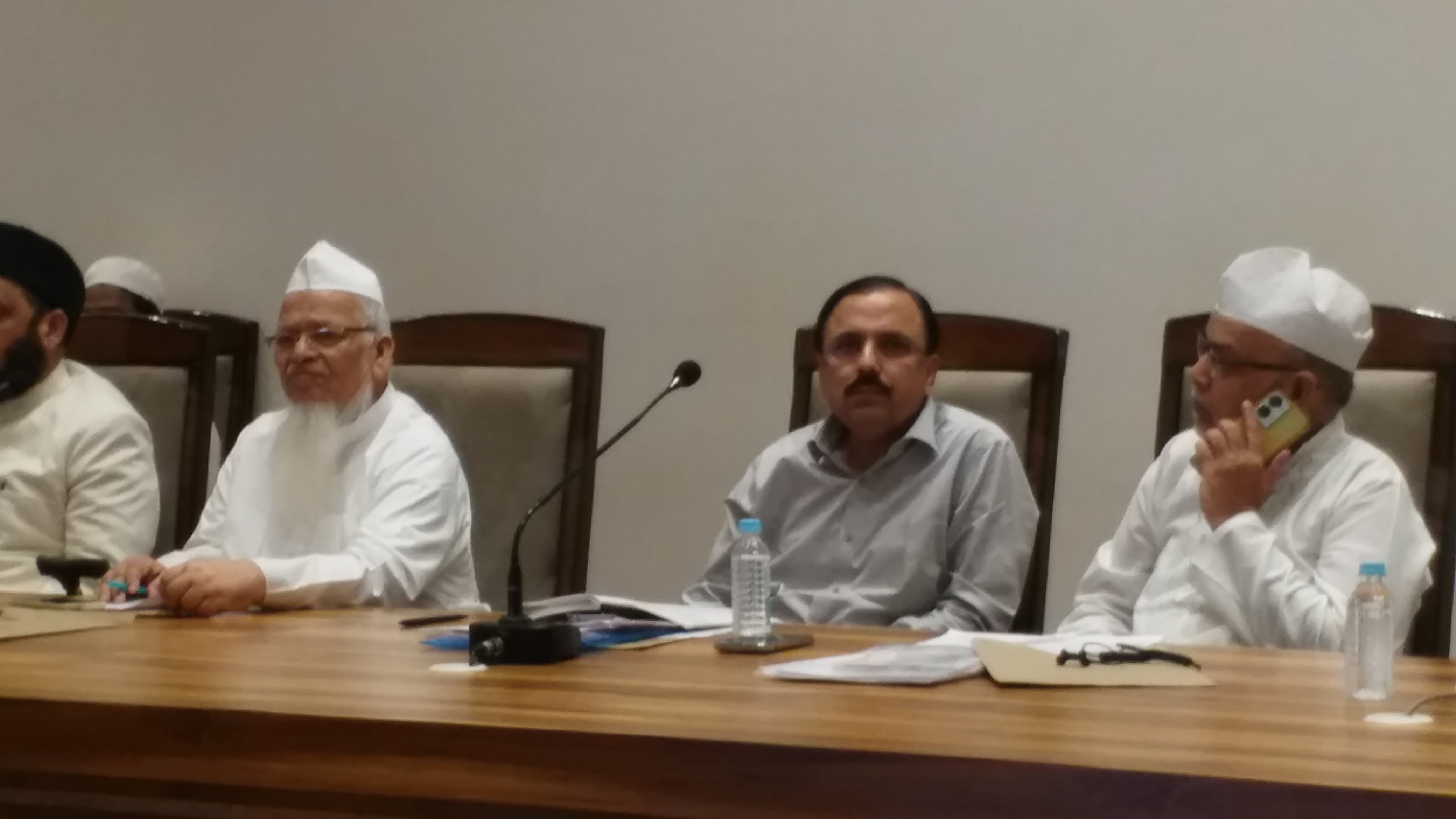 New Amendments in Waqf Law A Link to Abolish Shariat Application Act: Moulana Atiq Ahmad Bastavi