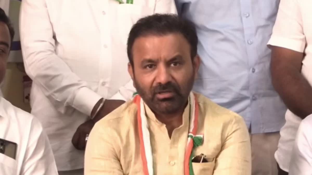 bjp-will-lose-power-at-the-center-by-2024-minister-santhosh-lad